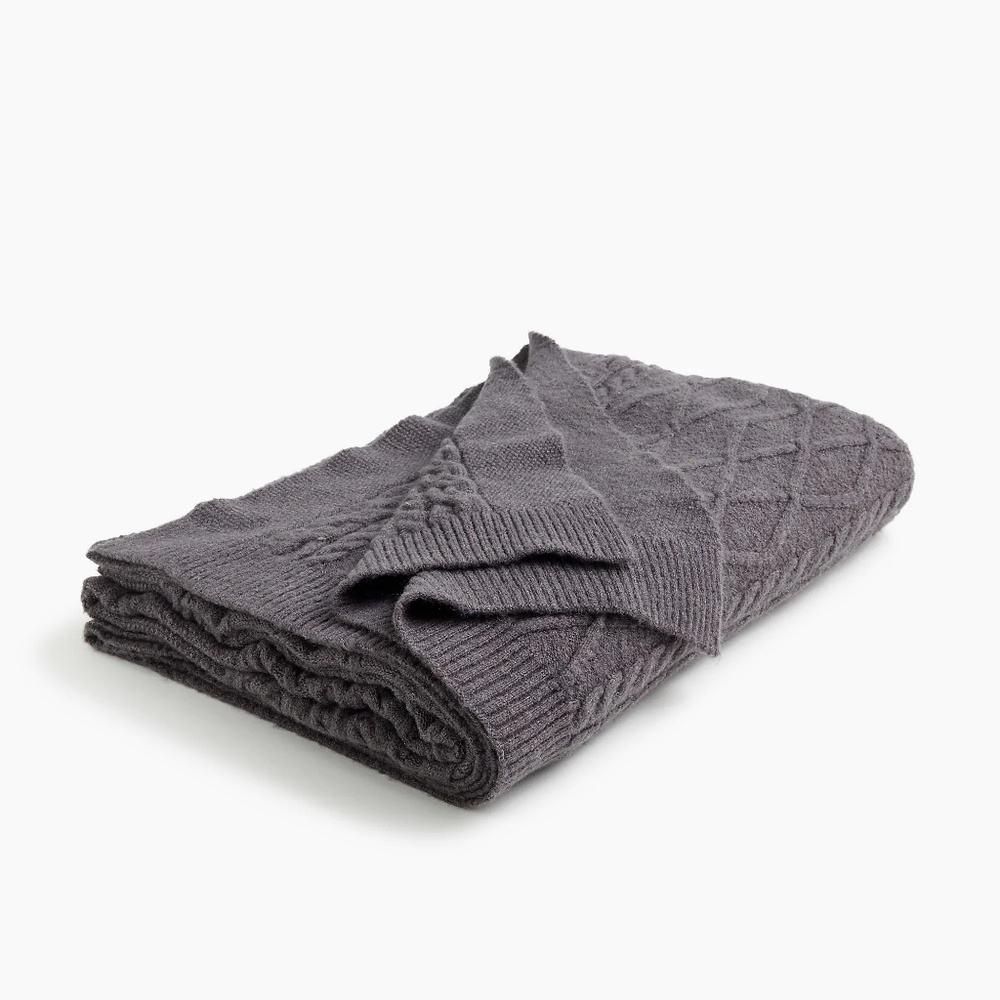New J.Crew Home Cable-Knit Throw - Smoke Gray - Picture 2 of 5